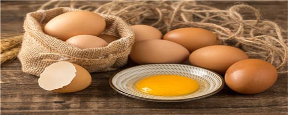 鸡生小蛋是什么原因