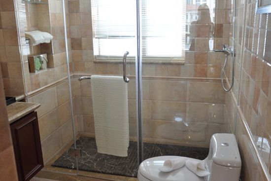 淋浴屏怎么安装，淋浴屏安装步骤 花洒淋浴屏怎么安装