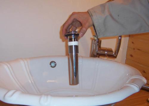 面盆下水管安装步骤及材质选择 面盆下水软管安装