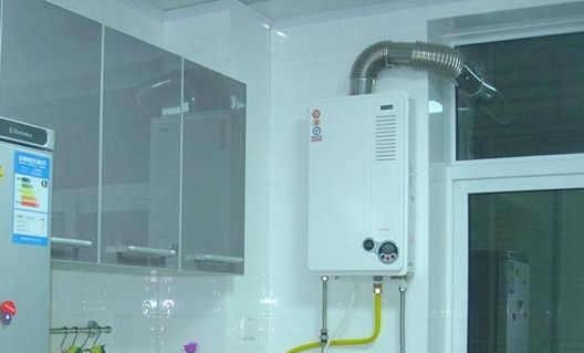 天然热水器安装步骤（天然热水器的安装过程）
