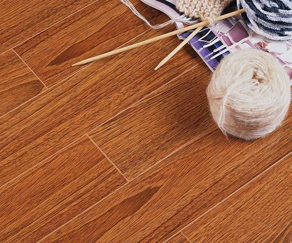复合木地板保养方法 复合木地板保养方法图解