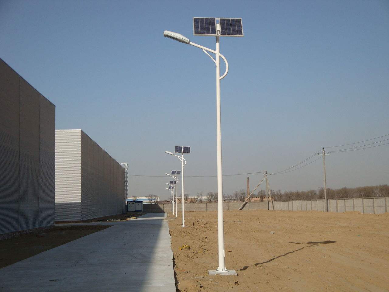 太阳能路灯安装知识 太阳能照明路灯安装方法