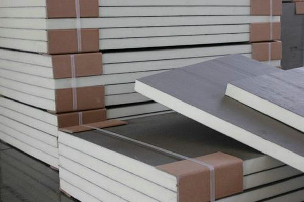 聚氨酯保温板和挤塑板哪个好 聚氨酯板和挤塑板保温性能
