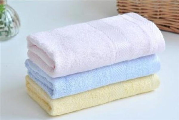 竹纤维毛巾和纯棉毛巾哪个好 竹纤维毛巾和纯棉毛巾哪个好一点