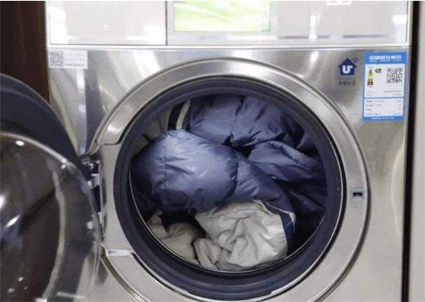 羽绒服洗衣机爆炸谣言 羽绒服洗衣机正确洗法 滚筒洗衣机羽绒服功能