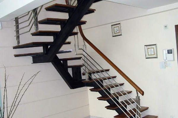 楼梯设计要注意的五个细节 安全至上
