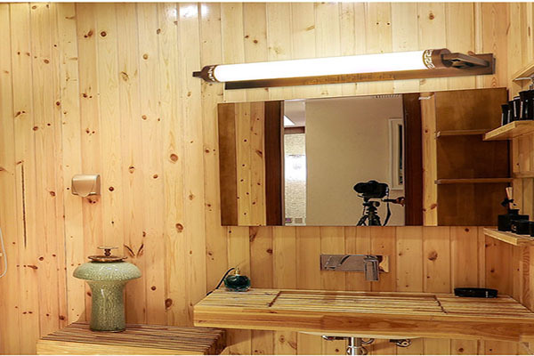 安装浴室镜前灯的搭配小技巧 三点告诉你