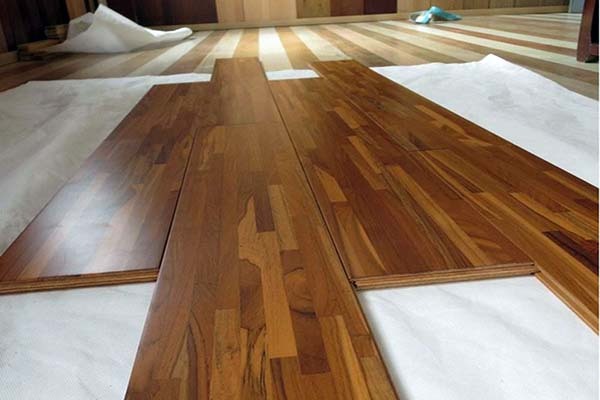 多层实木板很不环保 多层实木板做衣柜好吗 多层实木板和实木颗粒板哪个好