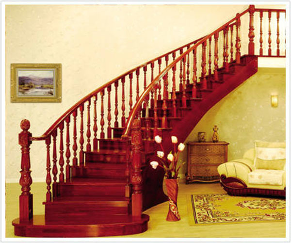 关于保养实木楼梯的小诀窍有哪些 家装保养从楼梯开始
