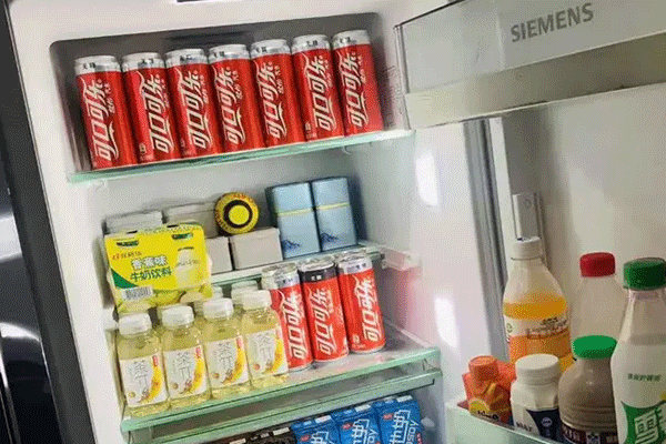 冰箱使用时有哪些注意事项 可乐可以放进冰箱吗