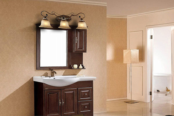 安装浴室镜前灯的搭配小技巧 三点告诉你