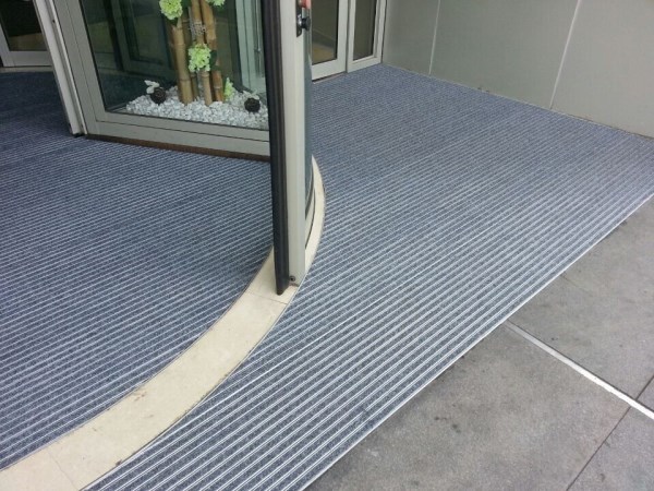 铝合金防尘地垫的种类 铝合金防尘地垫日常保养方法