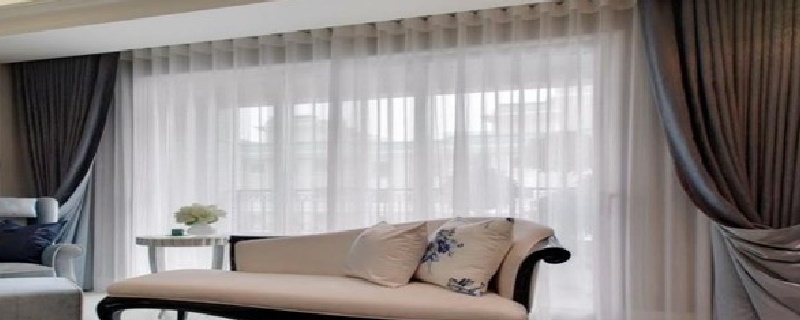 客厅小窗户一般比较适合哪种窗帘