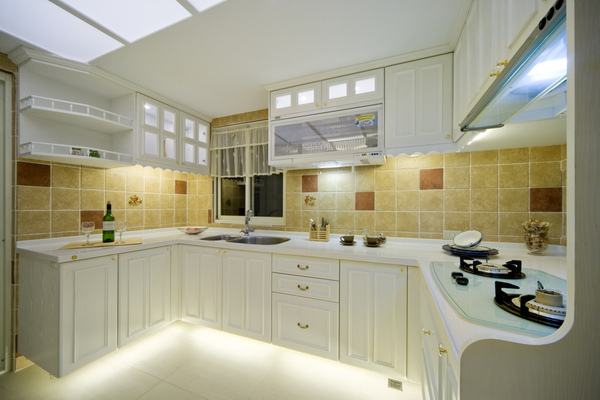 如何更好地安装厨房灯具？安装厨房灯的六个技巧