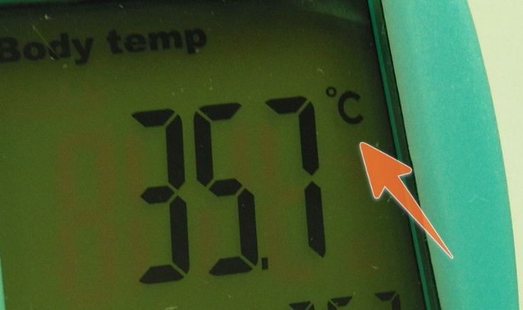 体温计怎么调回摄氏度
