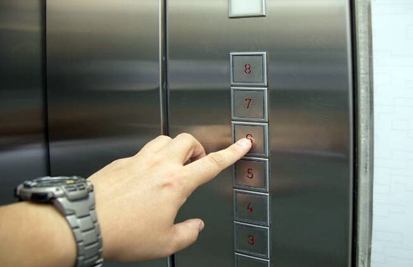 电梯安全的使用方法介绍 电梯安全使用指南