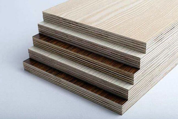 实木颗粒板用途有哪些（实木颗粒板用什么材料做的）