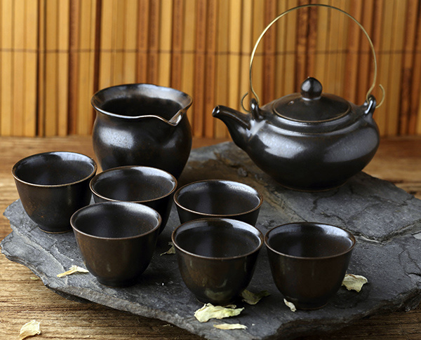 景德镇茶具特点 景德镇瓷器茶具辨别