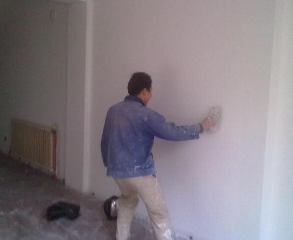 墙面乳胶漆面积怎么算 100平方刷乳胶漆多少钱