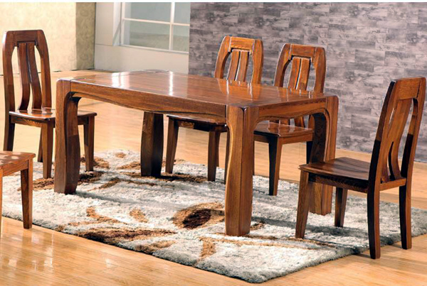 哪种材质的实木餐桌比较好 你会选择哪个 