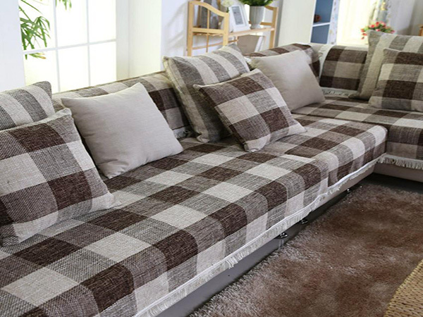 怎么挑选布艺沙发套 从哪几个方面考虑