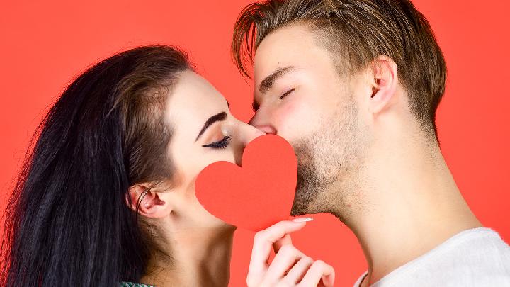如何让性爱体验达到巅峰？做爱也需要一些技巧才能锦上添花