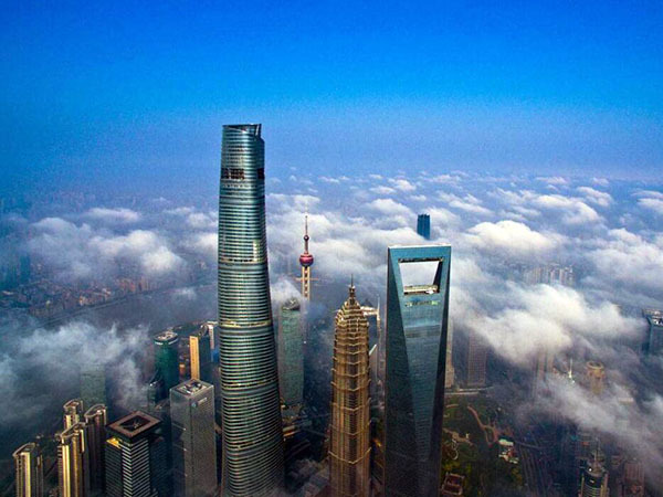 外地人在上海落户条件 未来上海户口还重要吗 落户上海后悔了