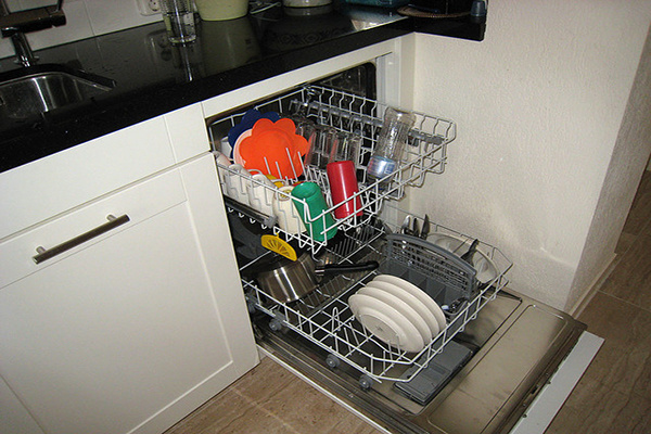 智能洗碗机品牌哪个好 帮你洗刷刷