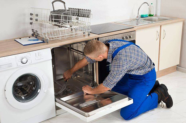 影响洗碗机清洁效果的四个因素