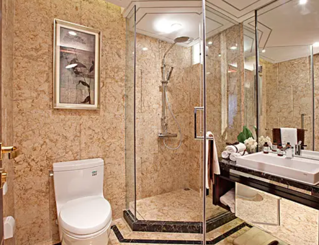 洗手间隔断用什么材料 常见的卫生间隔断材质