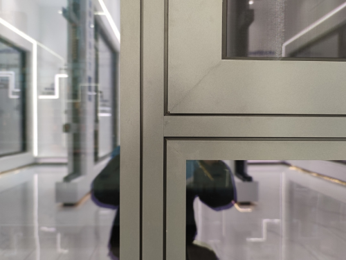 威亚森门窗 | 惠家堡Ⅲ代断桥铝合金窗纱一体外平开窗产品评测