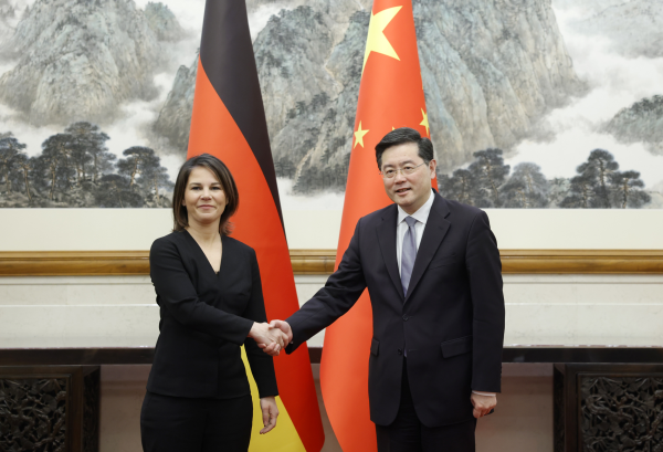 中德外交部长在京对话，贝尔伯克希望中国帮助结束俄乌冲突