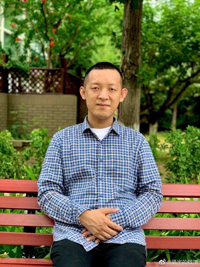 北大数学天才柳智宇宣布结婚，曾在龙泉寺出家8年后还俗