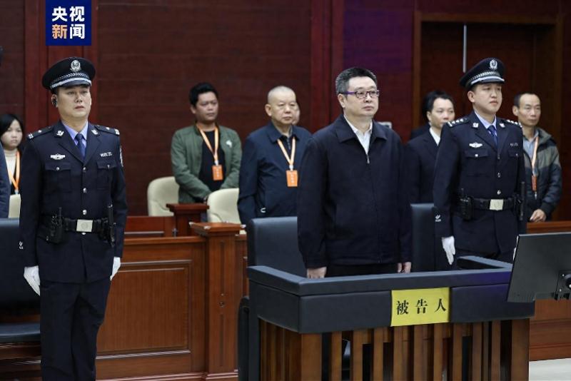 升副主席接受升官宴，到案前一天仍在酒桌，刘宏武获刑15年