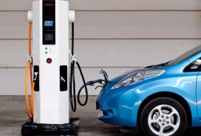 电动汽车电池在夏季和冬季如何充电保养？